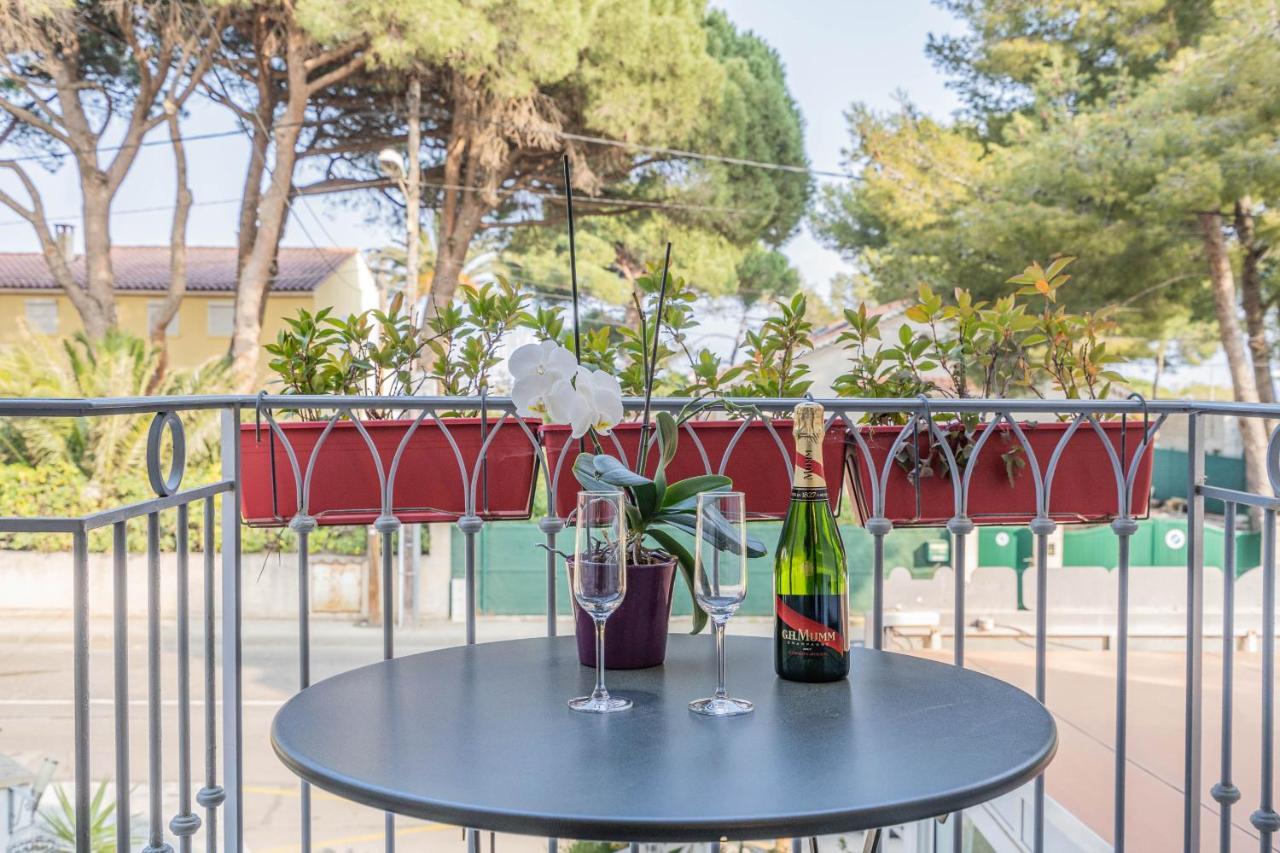 הייר Hotel Le Mediterranee מראה חיצוני תמונה