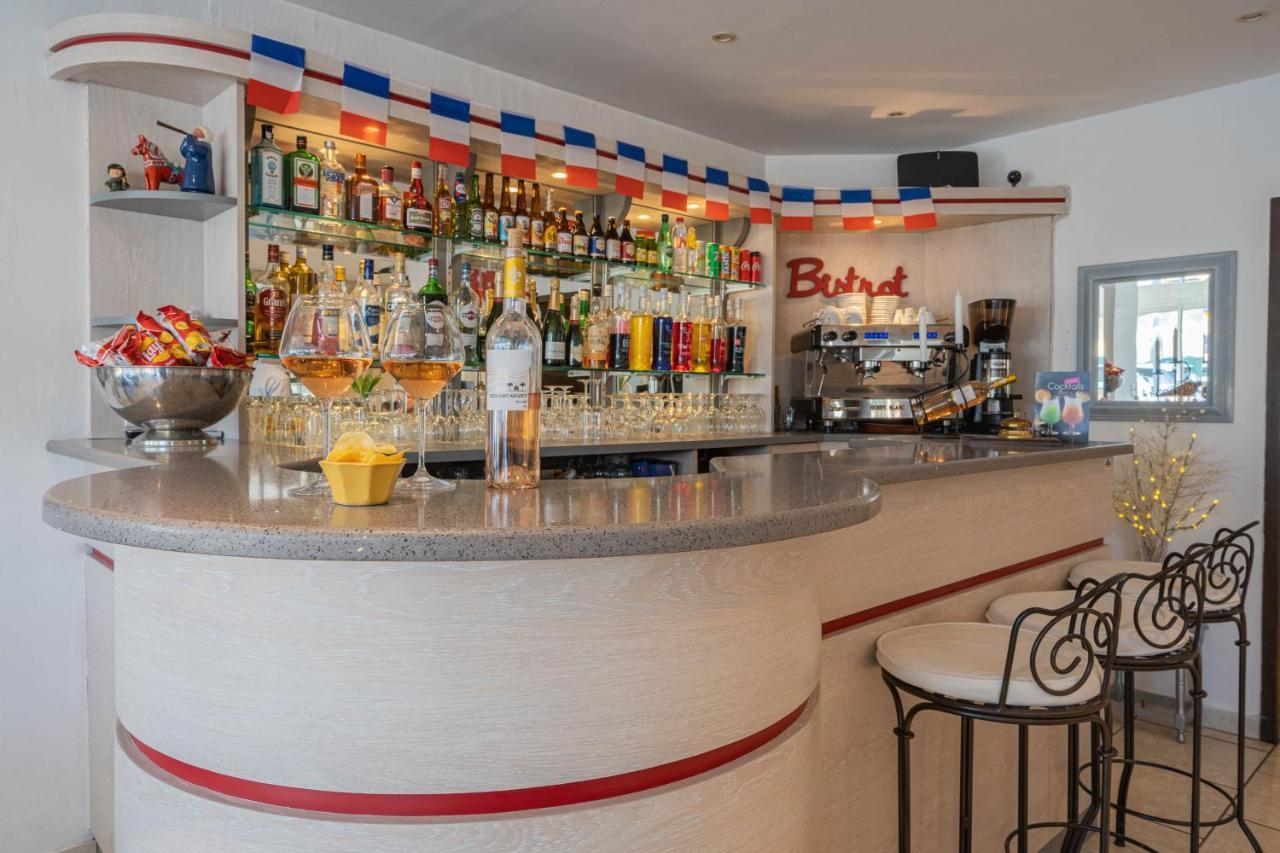 הייר Hotel Le Mediterranee מראה חיצוני תמונה