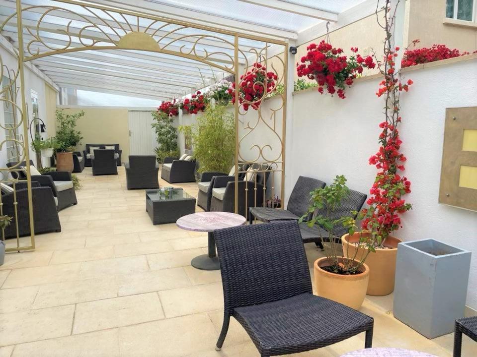 הייר Hotel Le Mediterranee מראה חיצוני תמונה