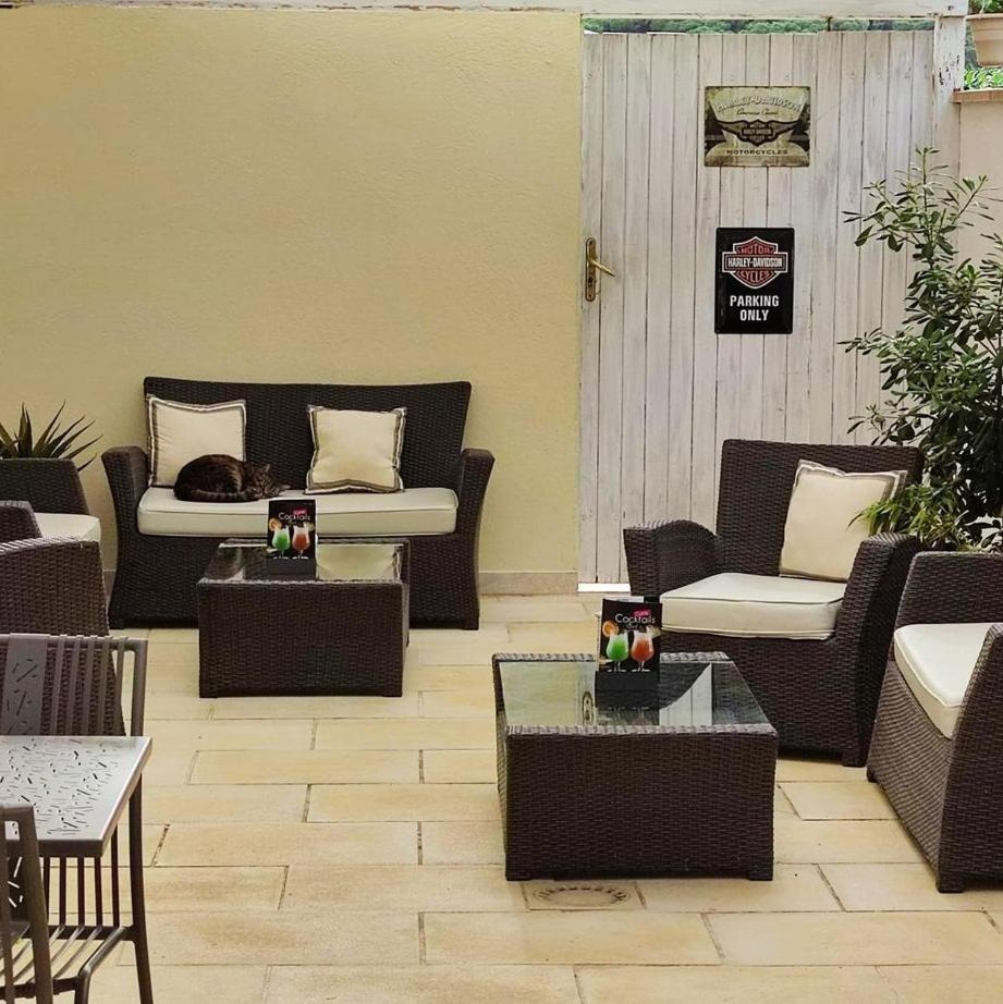 הייר Hotel Le Mediterranee מראה חיצוני תמונה